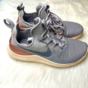 Nike Free TR 8 Prem Atmosphere Grey/Bronze